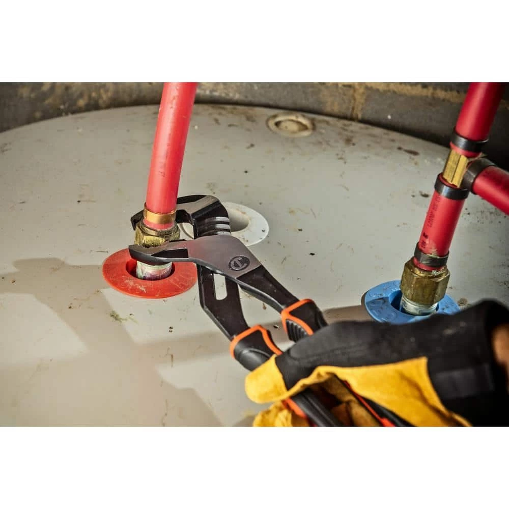 Z2 K9 8 in. V-Jaw Tongue and Groove Dual Material Grip Pliers With K9 Angle Access Jaws by Crescent 7 Z2 K9 8 in. V-Jaw Tongue and Groove Dual Material Grip Pliers With K9 Angle Access Jaws by Crescent - Image 5