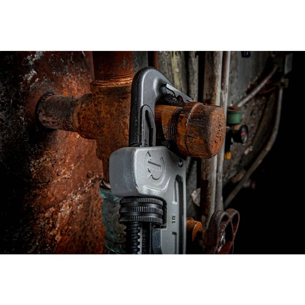 14 in. Aluminum Pipe Wrench by Crescent 5 14 in. Aluminum Pipe Wrench by Crescent - Image 3